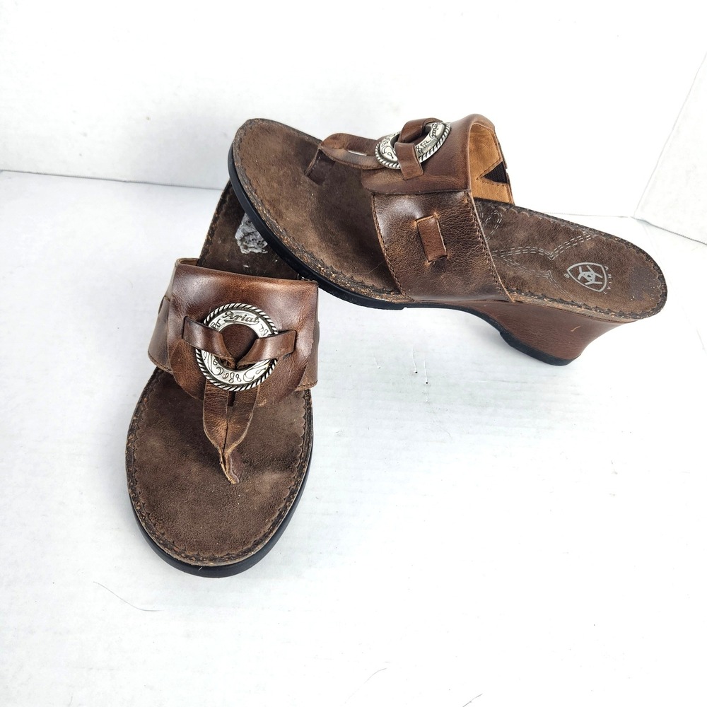 Ariat Womens Brown Leather Wedge Thong Sandals Silver Ring Detail Size 7B